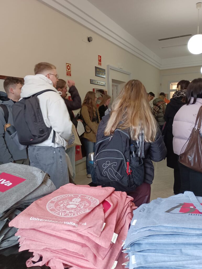 La Biblioteca en el acto de bienvenida a estudiantes internacionales en ...